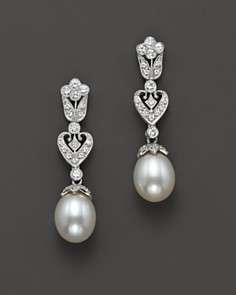   Freshwater Pearl Earrings With Diamonds in 14 Kt.White Gold, 8 mm
