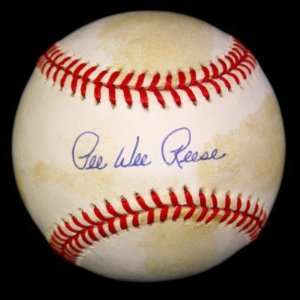  Pee Wee Reese Signed Baseball   Onl Psa dna   Autographed 