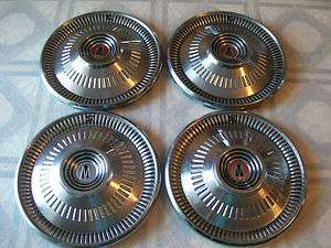 1964 FORD FAIRLANE HUBCAPS / SET OF FOUR  