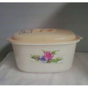  Decorative Plastic 3 Qt. Square Server with Peach Lid 