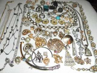 Huge Vintage Lot Junk Rhinestone Jewelry Necklace Earrings Brooches 