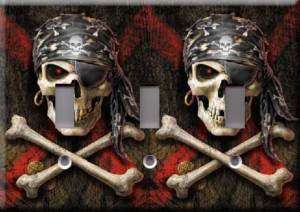 Triple Light Switch Plate Cover   Pirate Skull  