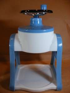 Pampered Chef ICE SHAVER SNOW CONE MARGARITA MAKER New In Box  