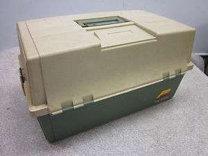 Vintage 16.5x9.5x9.5 Green Plano Tackle Box #8606  
