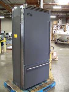 VIKING PRO 36 GRAPHITE/STAINLESS BUILT IN BOTTOM FREEZER VCBB363GG 